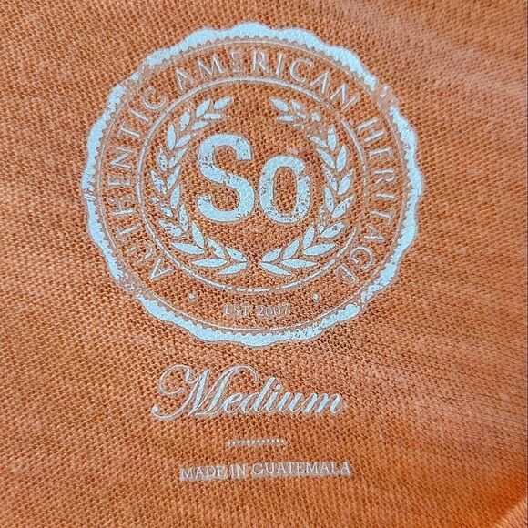 SO® Women's Orange Scoop-neck Short Sleeve Pullover Tee - Picture 2 of 9